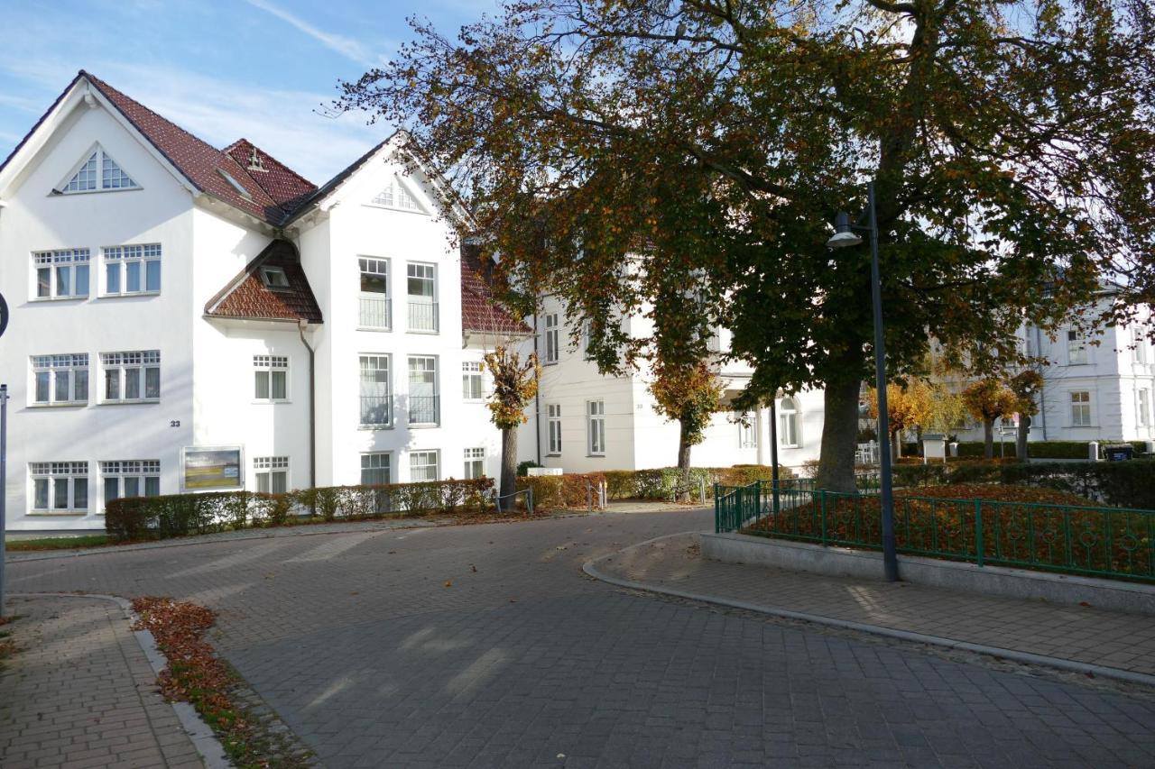 Schloss Hohenzollern 1 Heringsdorf  Exterior foto
